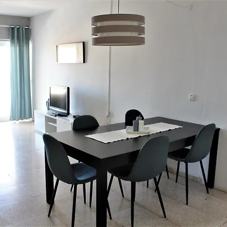 Apartamento Con Vistas, Playa Y Wifi *