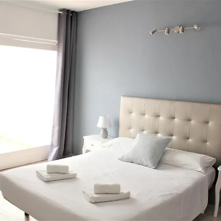 Con Vistas, Playa Y Wifi Apartamento